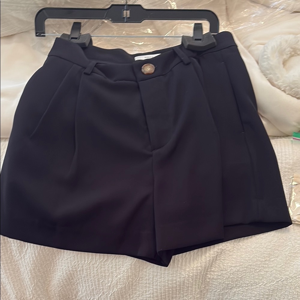 Vince Black Women's Shorts